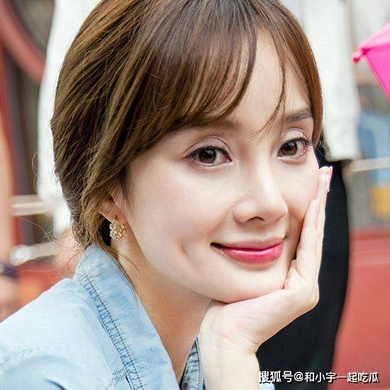 四線明星背后的故事與時(shí)代印記，星光閃耀背后的故事。