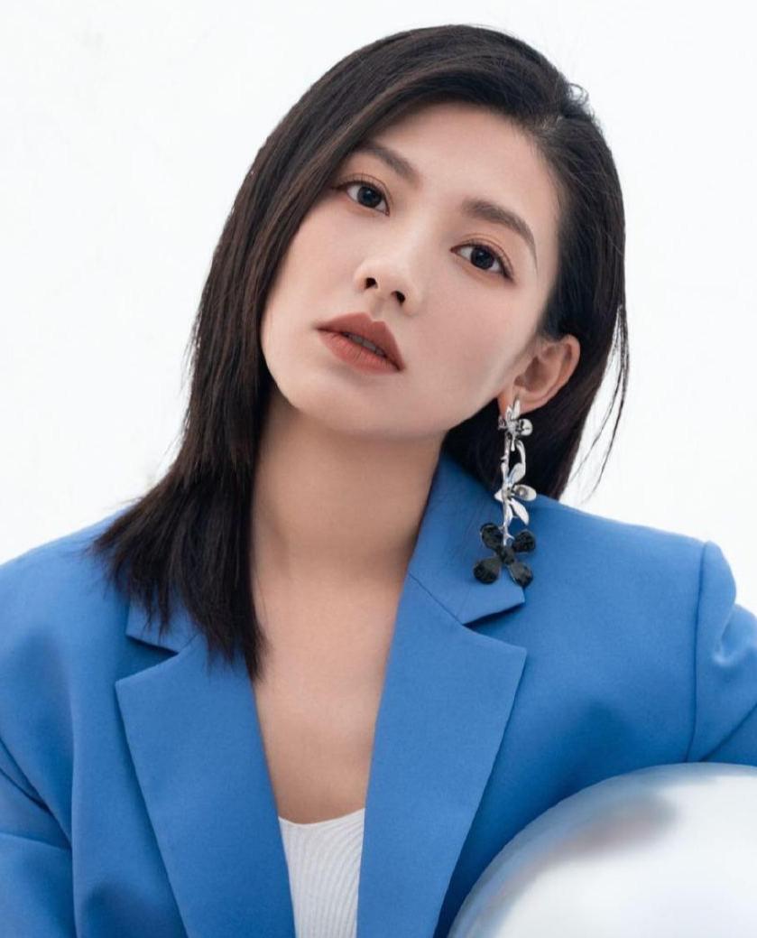 女演員馬藜與科技融合，體驗(yàn)前沿科技產(chǎn)品之旅