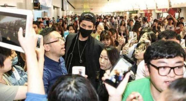 薛之謙最新接機視頻，科技與生活完美融合的高科技體驗之旅