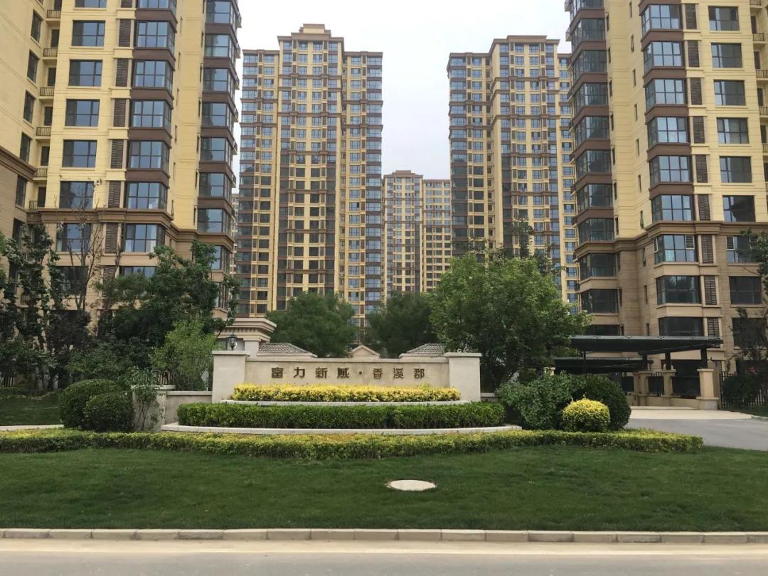 秀蘭左岸小鎮(zhèn)最新動(dòng)態(tài)揭秘，自然美景探索之旅，尋找內(nèi)心平和寧?kù)o的居所