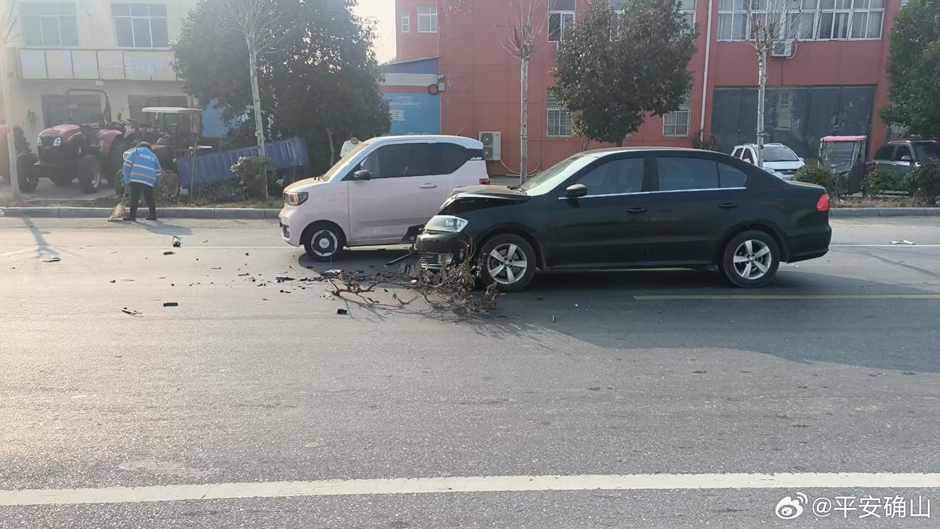 滑縣車禍?zhǔn)录疃确治雠c觀點闡述，2025年最新事故回顧